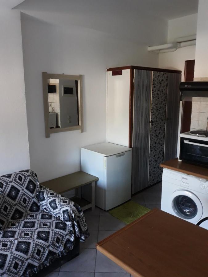 Iliana Apartment